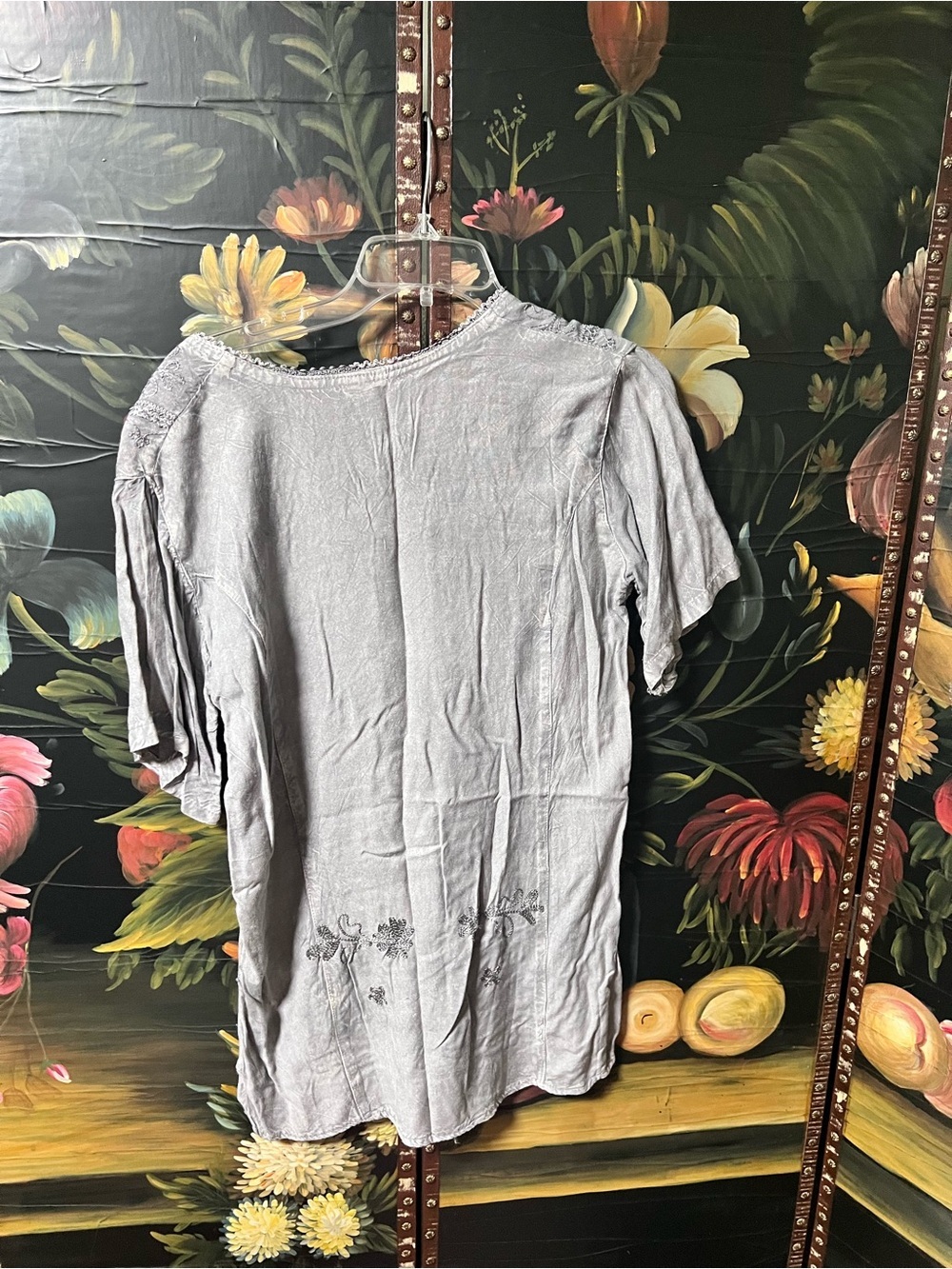 Embroidered Short-Sleeve Tunic Top - Light Gray - Picture 5 of 5
